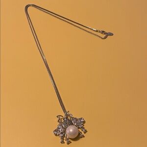 Elegant Silvertone kavar Necklace with faux Pearl insect Pendant